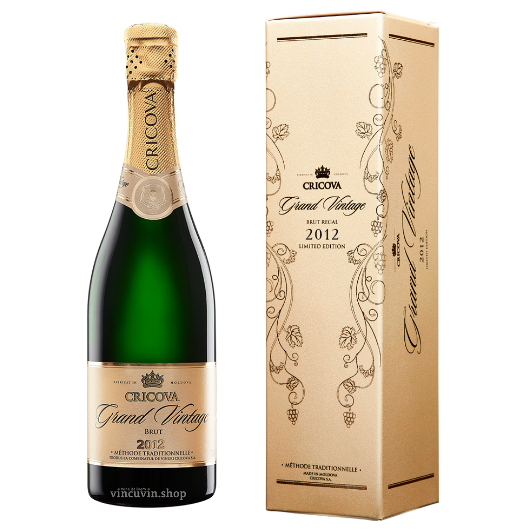 Grand vintage. Вино игристое Крикова белое брют. Cricova Grand Vintage. Игристое вино "Cricova" Brut. Cricova Grand Vintage alb Brut.